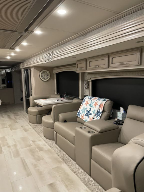 2022 Newmar Ventana 4037 Class A RV For Sale In Fort Myers, Florida 33905