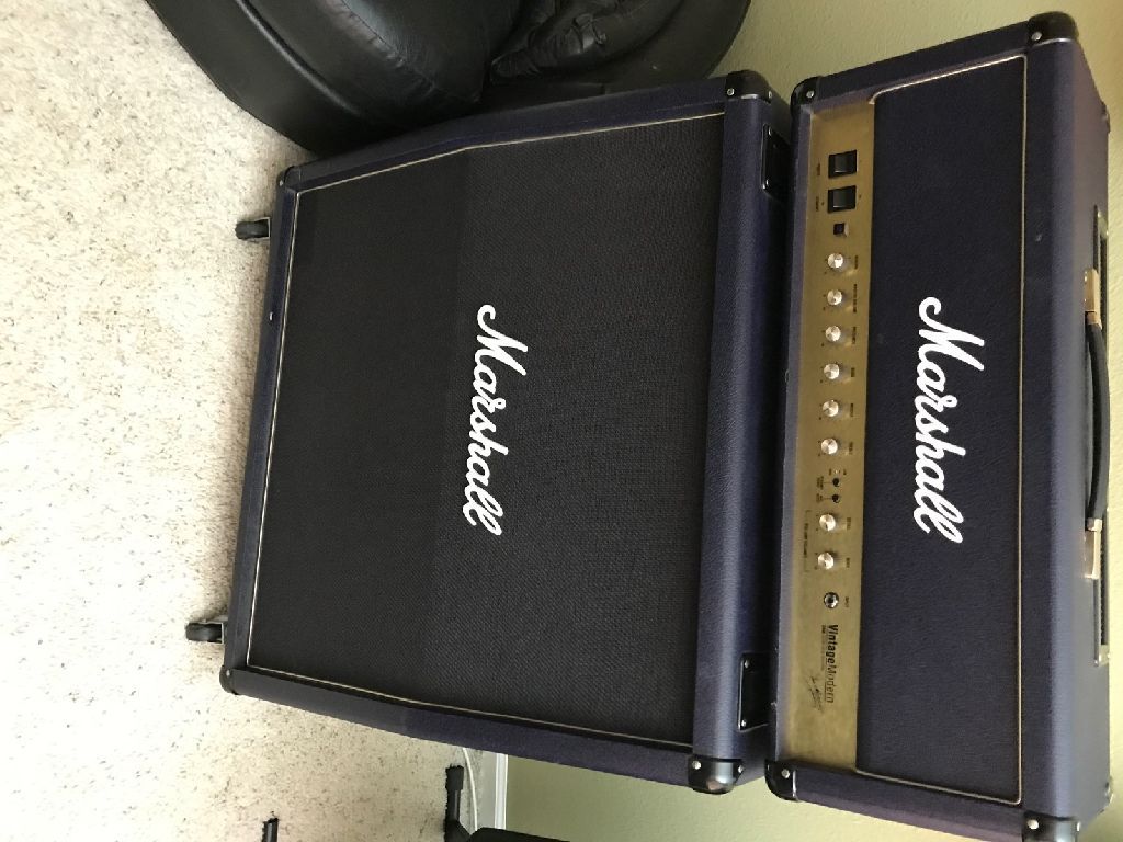 Marshall Vintage Modern 2466 Half Stack