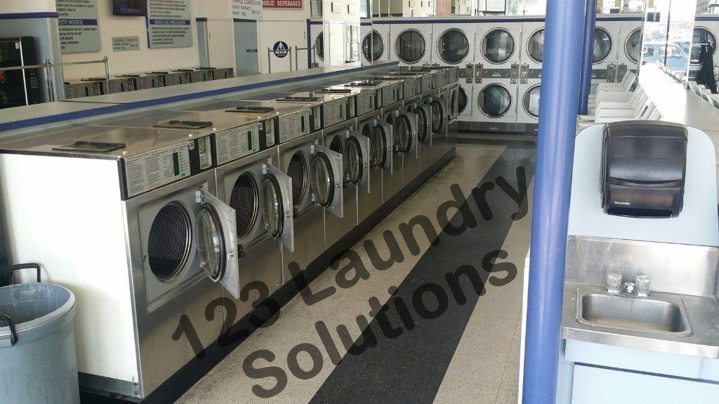 Good Condition Wascomat Front Load Washer W125 ES 220v 60Hz 3PH USED