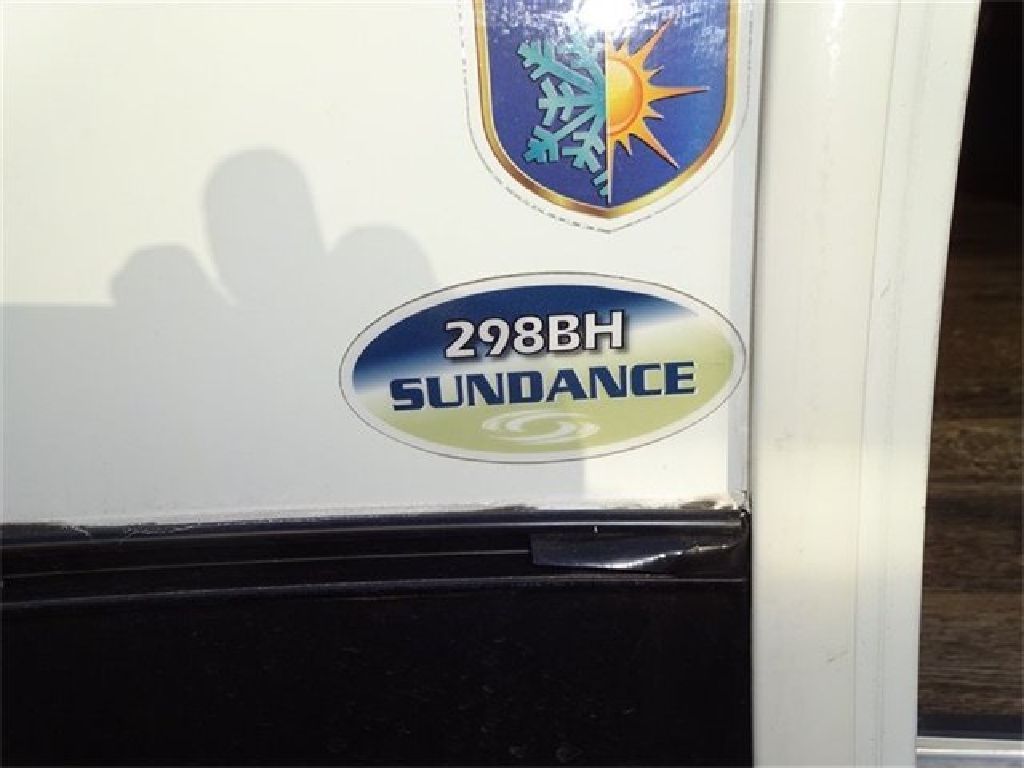 2015 Sundance 298BH Triple Slide Fifth Wheel