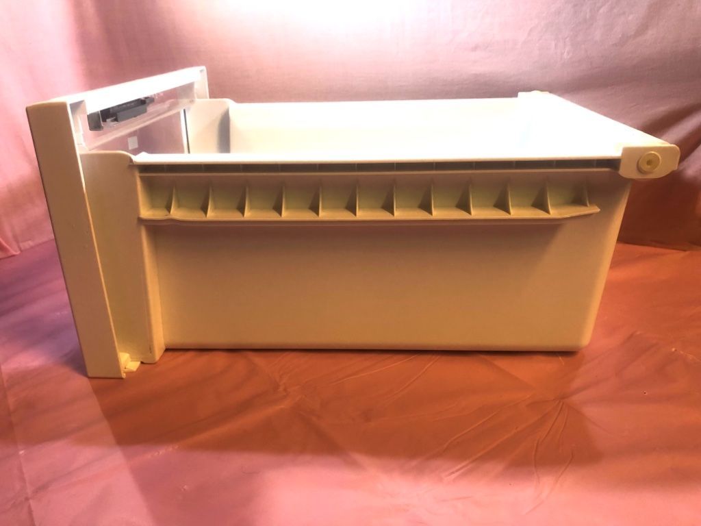 Whirlpool Refrigerator Crisper Drawer  Part # W10387757 WPW10688114