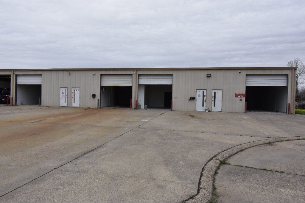 Bodega Industrial Con Espacio De Oficinas En Renta