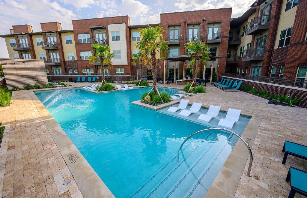 Domain at the One Forty