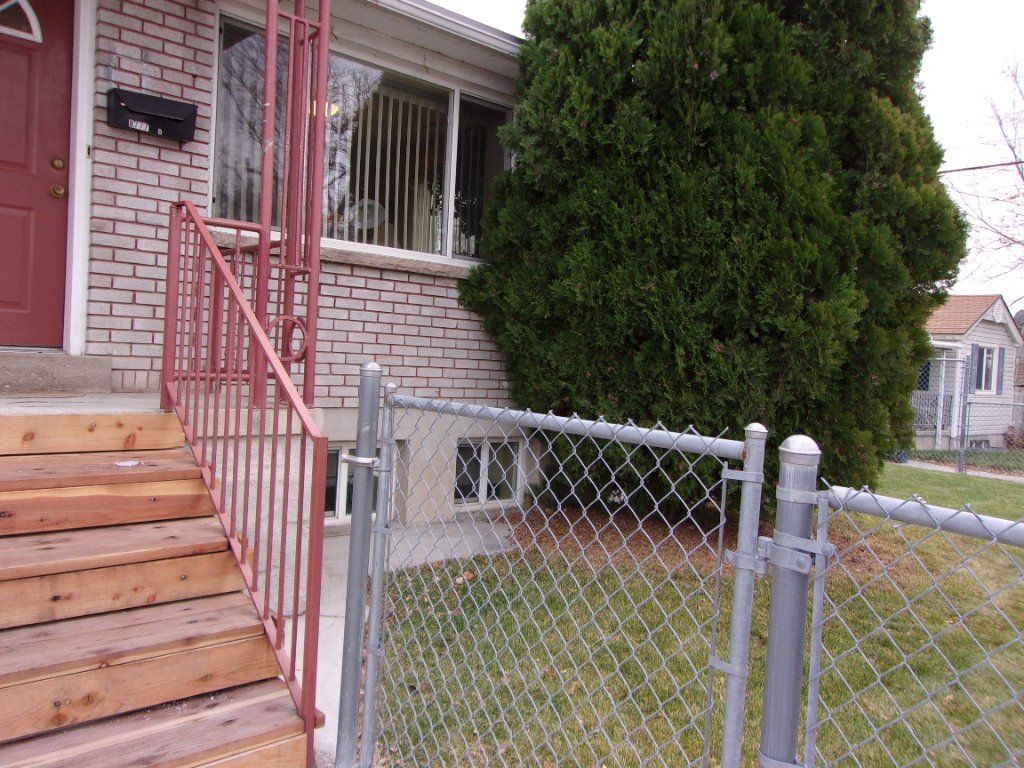 Female PRIVATE ROOM 2Bdr 1 Ba Furnished