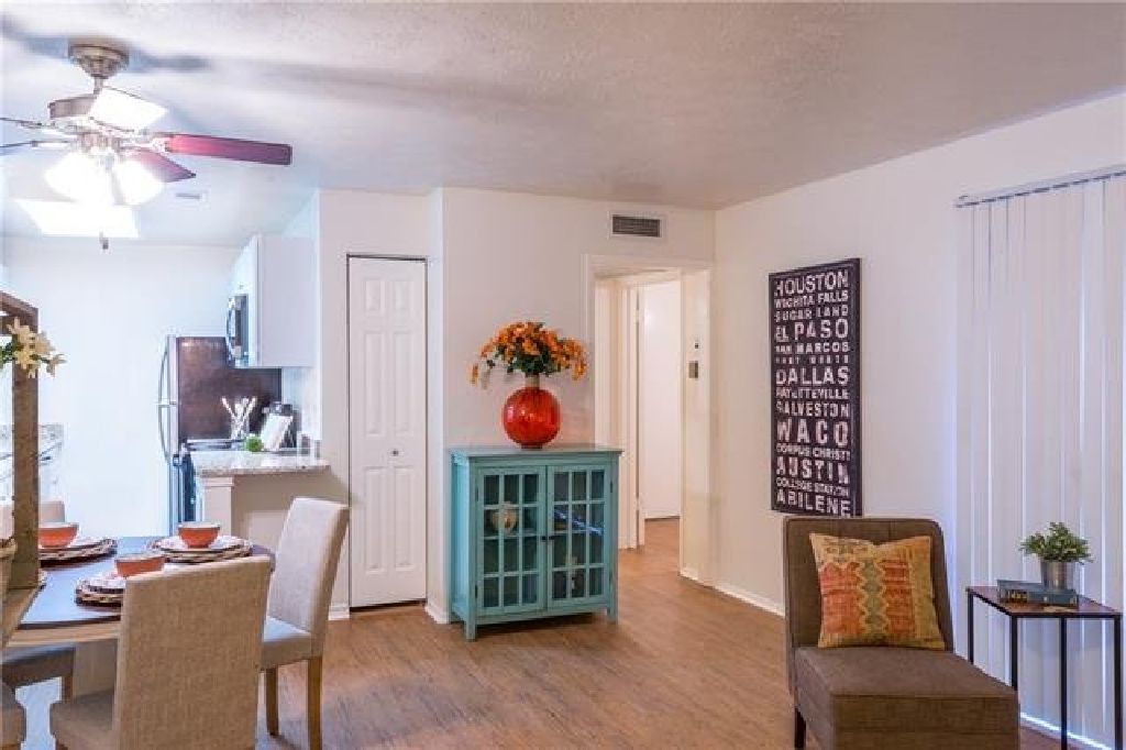 COME & SEE THIS MOVE IN READY CONDO