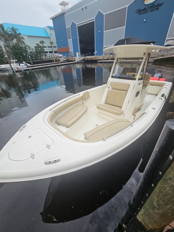 2020 Pursuit C268 Sanibel, Fl	115900