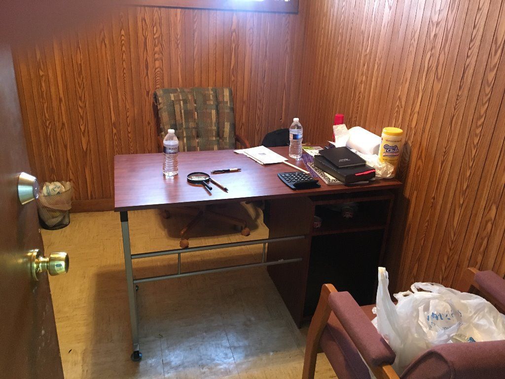 HUGE MAYWOOD ILLINOIS STOREFRONT FOR RENT