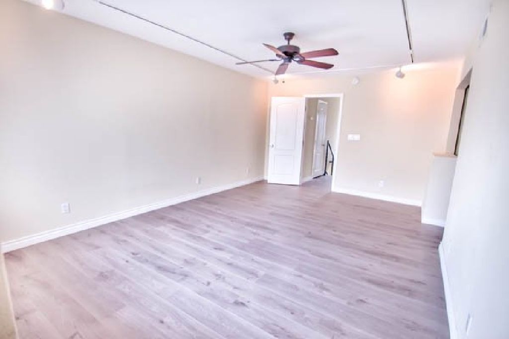 For Lease: 2BR+Den 2.5 BA condo in Valley Village for $2,895