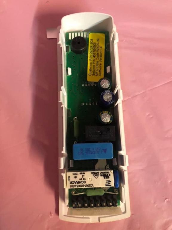 1215 Frigidaire Freezer Temperature Display & Control Board  Part # to to 451704900-297370604