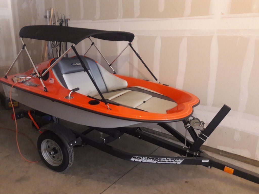 Go Float Fusion Electric boat