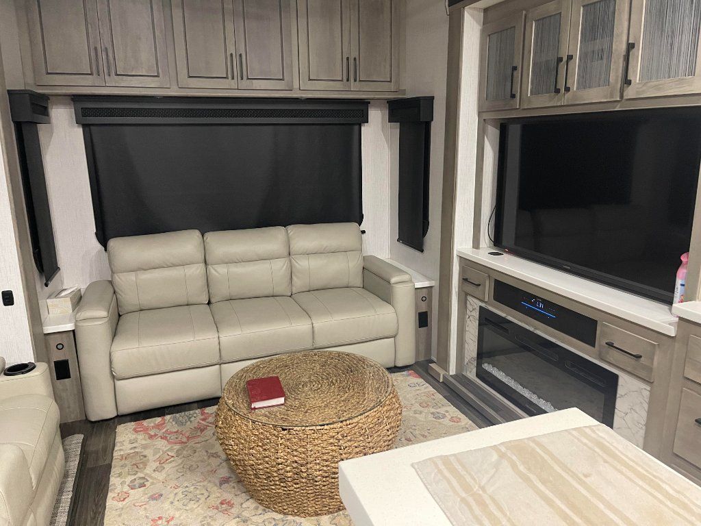 2022 Heartland Big Country 3851MO Fifth Wheel For Sale In Pecos, Texas 79772