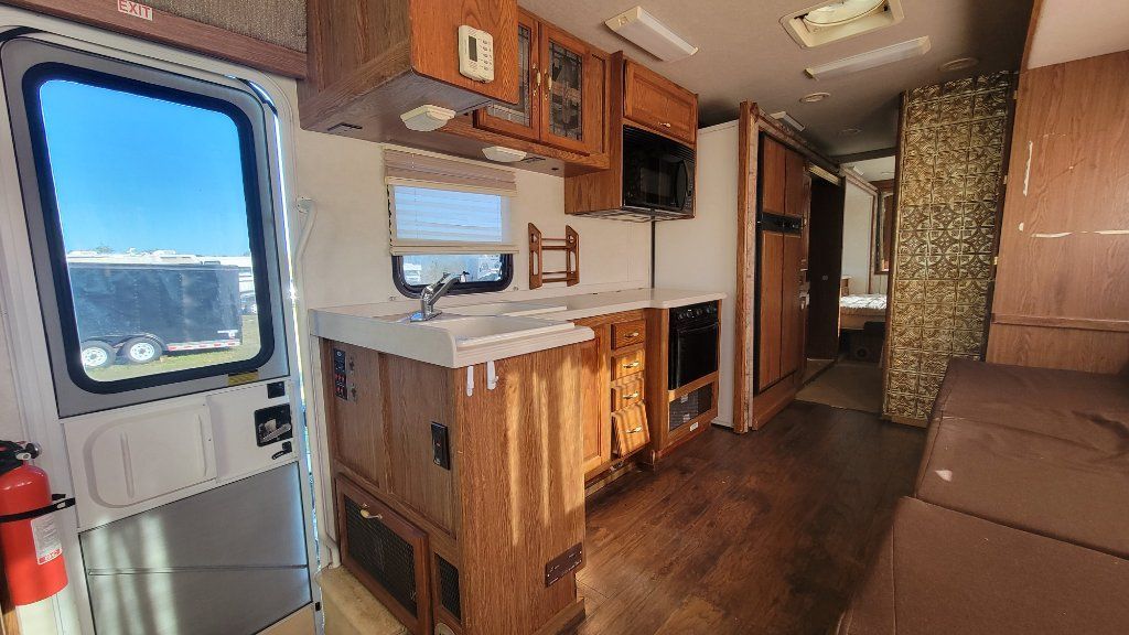 2003 Rexhall Rexair Motor home $17,000 or best offer