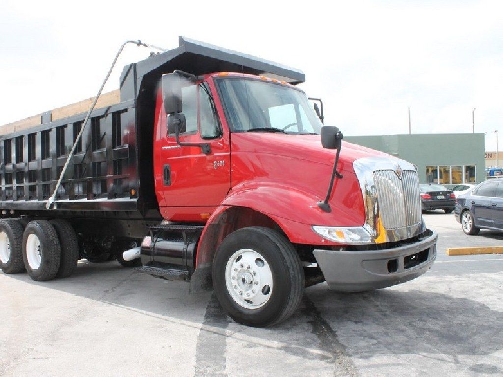 $5,990 Down / Tandem Axle Dump Truck / 460k Miles