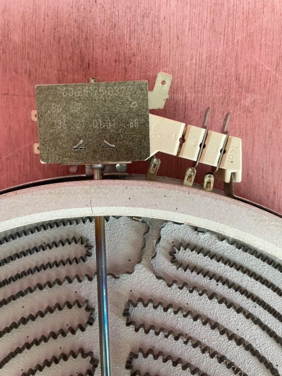 Samsung Radiant Heat Surface Single Element  Part# DG47-00064A