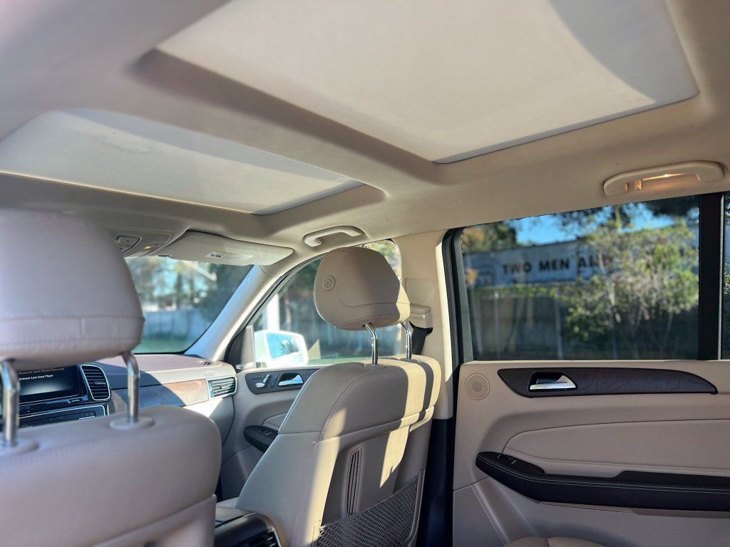 2017 Mercedes-Benz GLS450