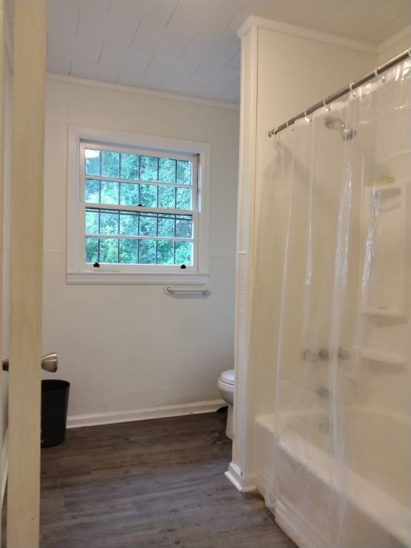 Room  $50 Off 1st mo. $500 move in