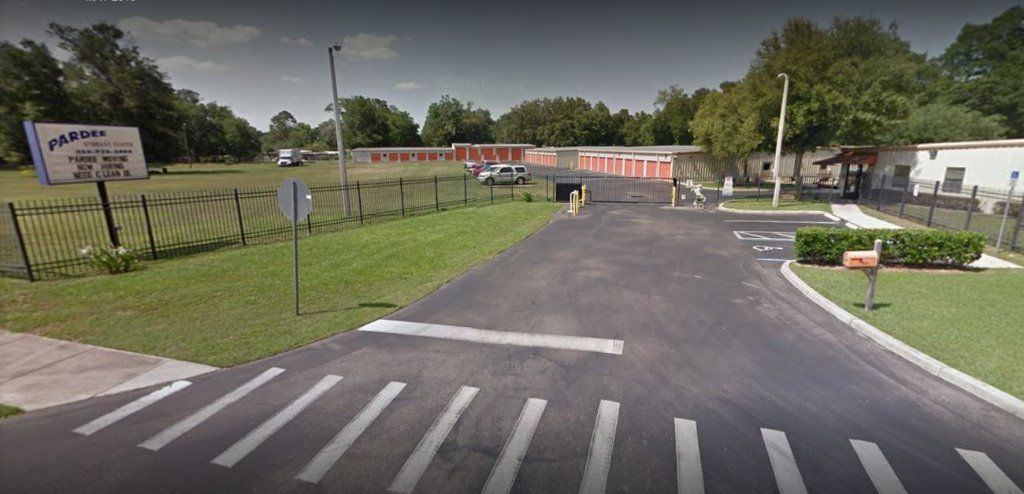 Pardee Storage & Moving Location OCALA FL ONE DAY ONLY Garage Sale