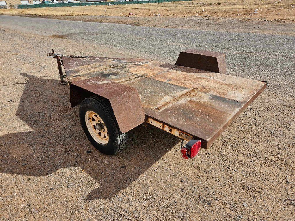 2-Bike Trailer with Wheel Chocks