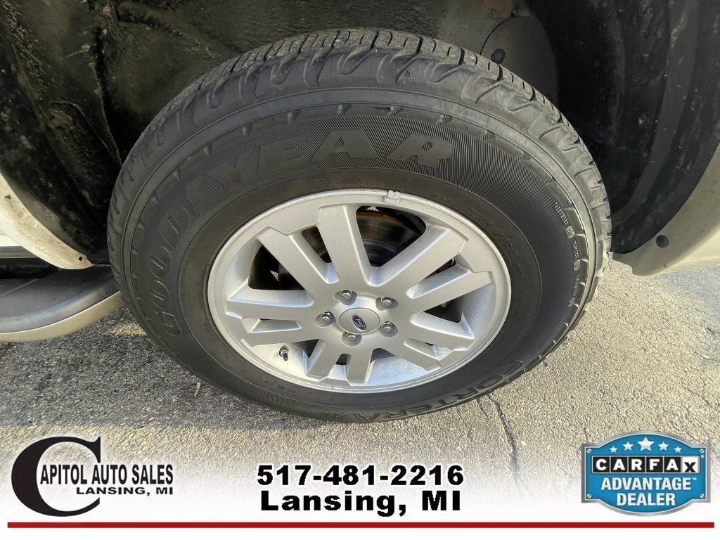 2010 Ford Explorer Eddie Bauer Sport Utility