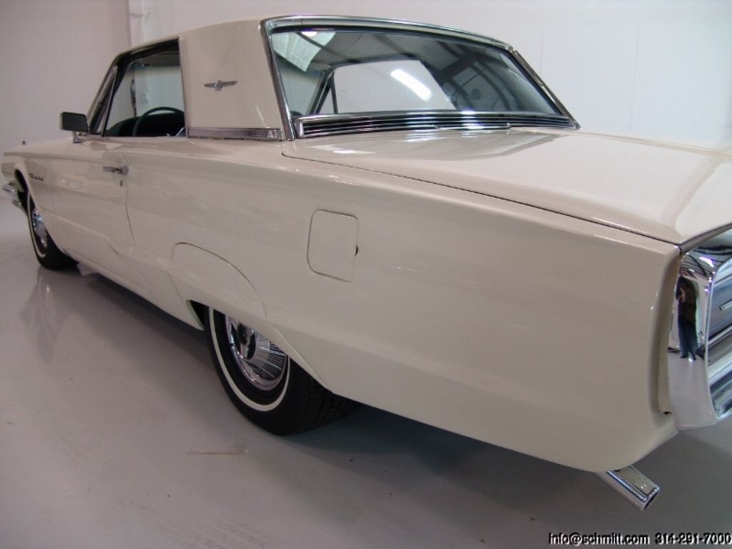 1964 Ford Thunderbird