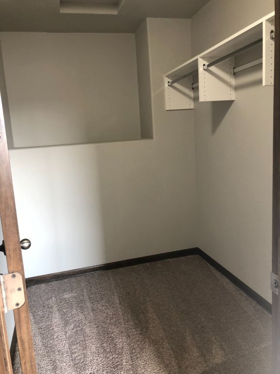 NEWER TOWNHOME 3 BED 2.5 BATH WITH GARAGE