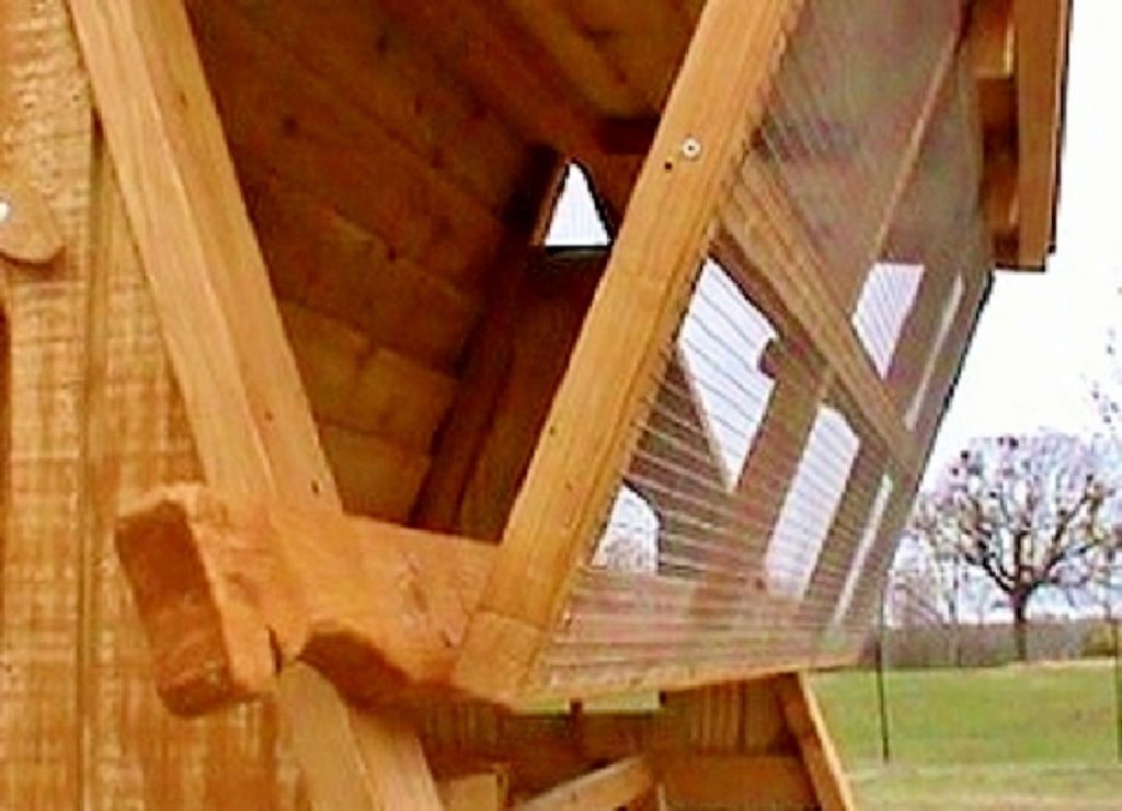 ON SALE- Beautiful Affordable Chicken Coops Hen Houses for 2-12 hens (easily winterized)