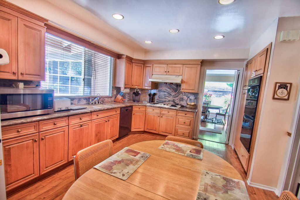 For Sale: 4 Bed 3 Bath house in Studio City for 1,799,000