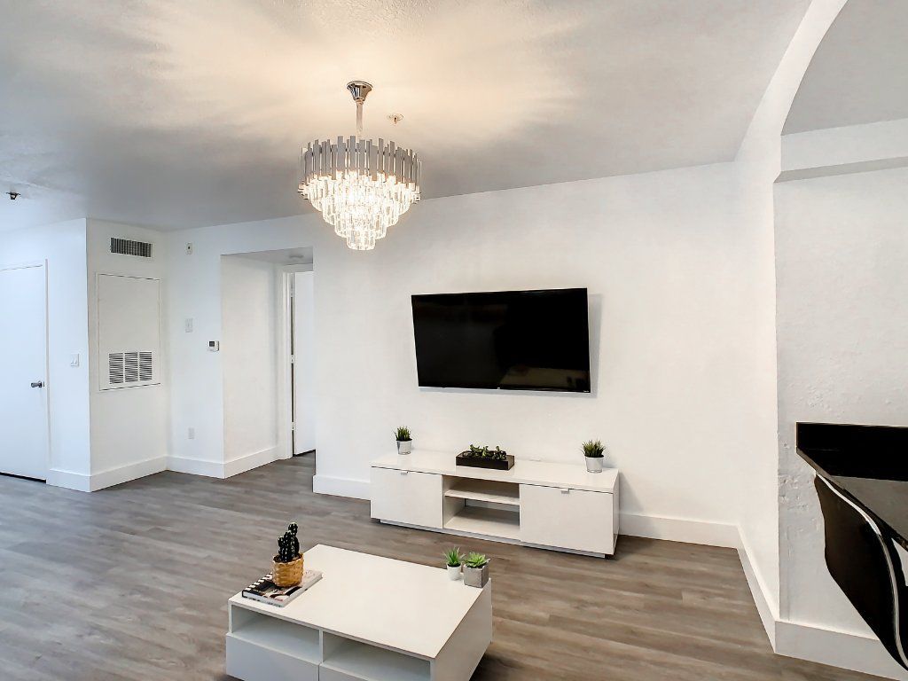 BEAUTIFUL 2-BED CONDO IN ORLANDO, FULLY FURNISHED!