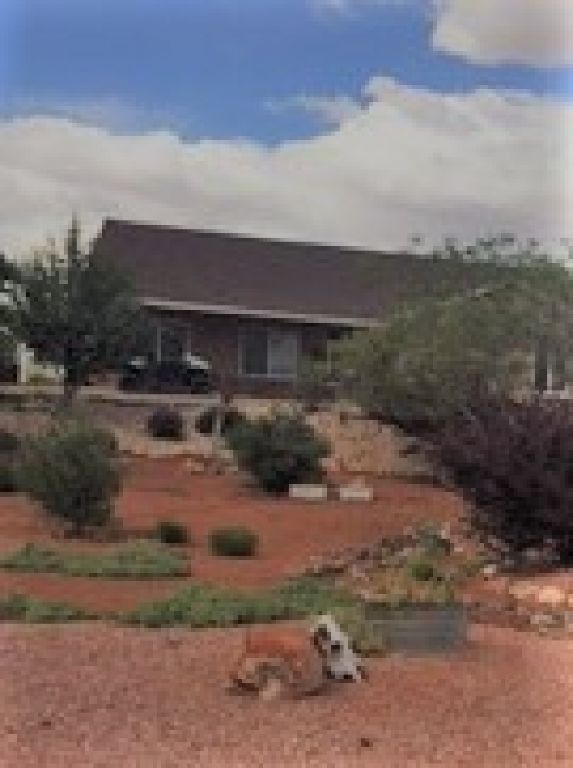 698 Navajo Kanab, Ut 84741