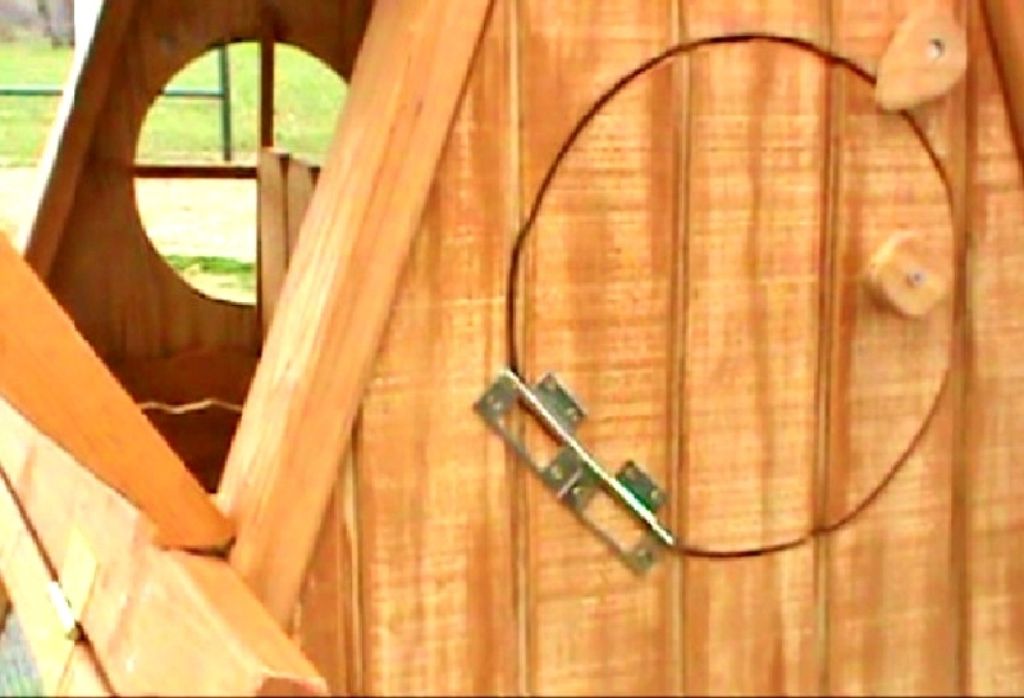 WINTER SALE- Beautiful Affordable Chicken Coops Hen Houses Los Angeles, CA