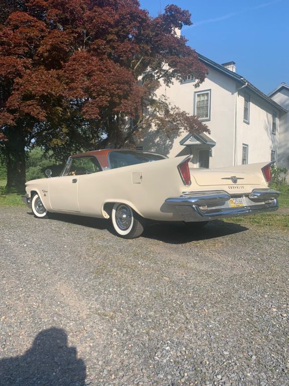 1959 Chrysler New Yorker coupe