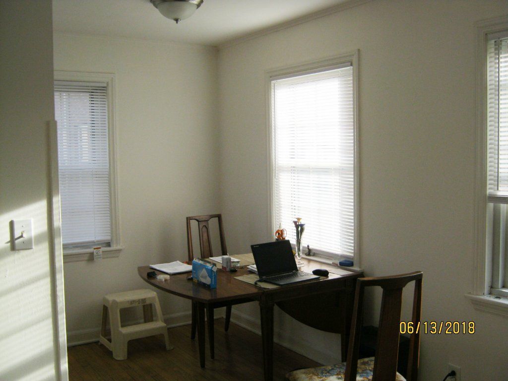2 BR 1 Bath  Ground Floor Apartment