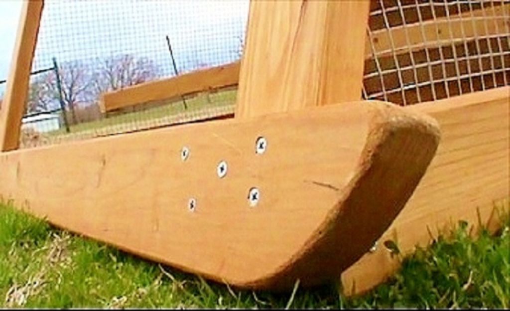 ON SALE - Portable Coop for Free-Range Chickens RANCH-COOP.COM