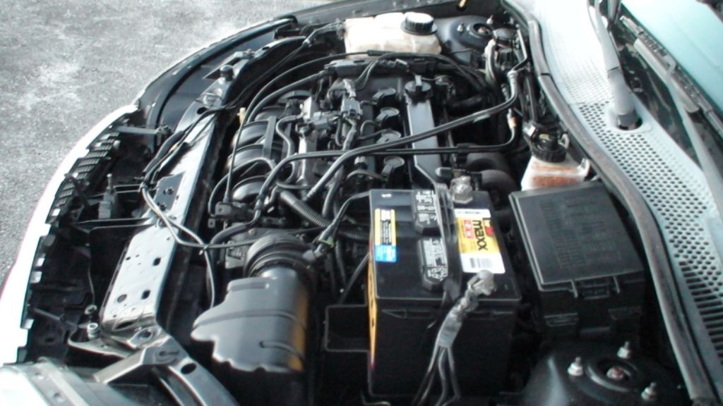 2005 FORD FOCUS ZX3 5 SPEED 98K MILES