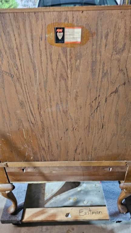 Maddox Furn Oak Secretay desk