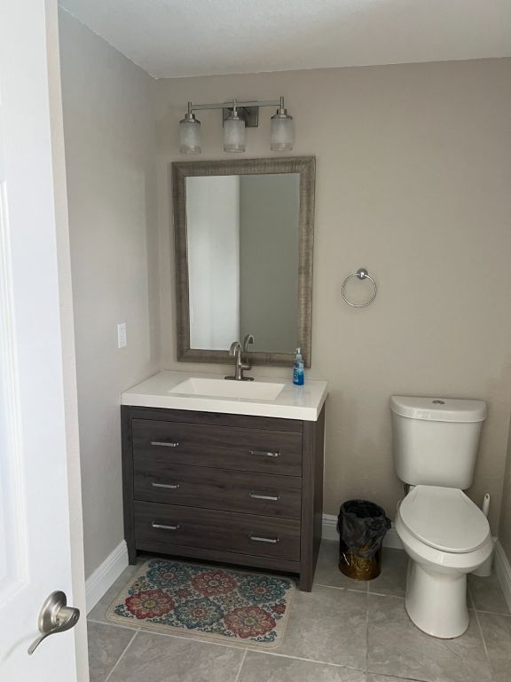 Adorable updated pool home now available for Seasonal rental in Punta Gorda!