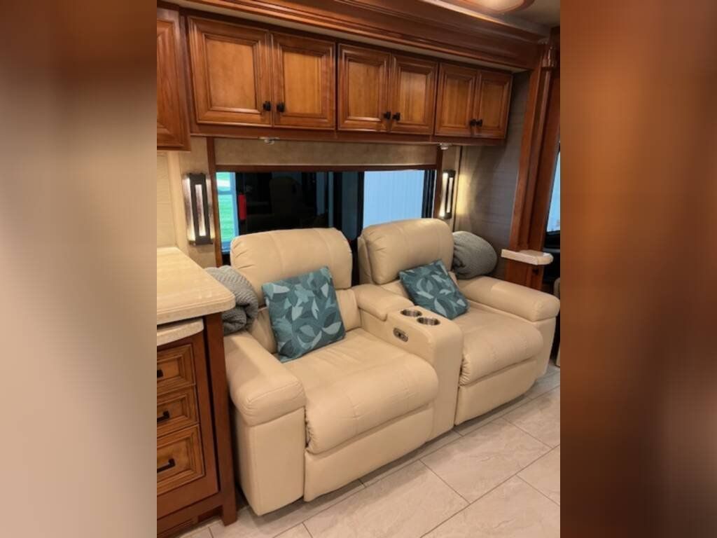 2020 Tiffin Motorhomes Allegro Bus 45 MP Class A RV For Sale In Switz City, Indiana 47465