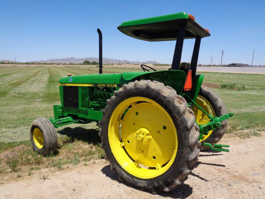 John Deere 2955