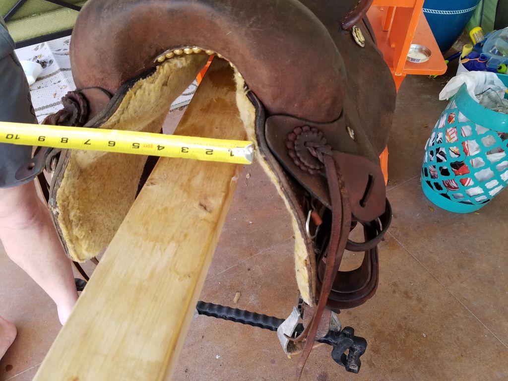 Ranch/Roper/Pleasure Saddle 16"