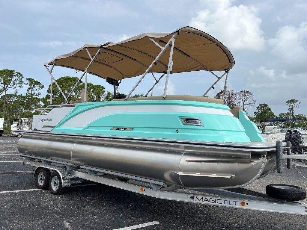 2023 Silver Wave SW5 2610 RL