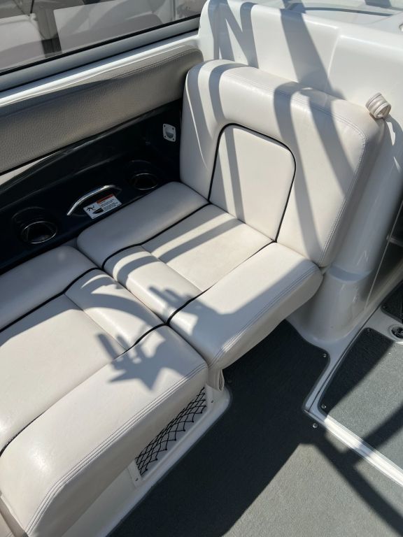 2007 Yamaha AR 230 H)