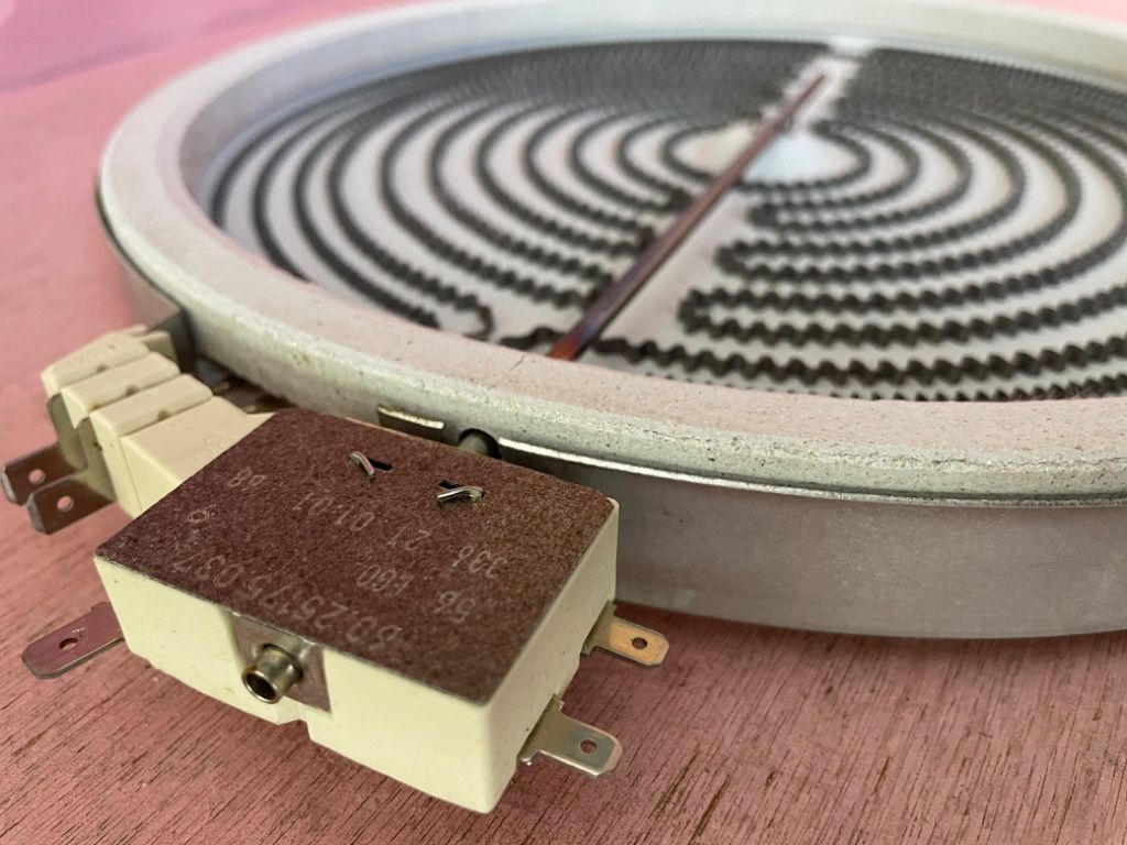 Samsung Radiant Heat Surface Single Element  Part# DG47-00064A