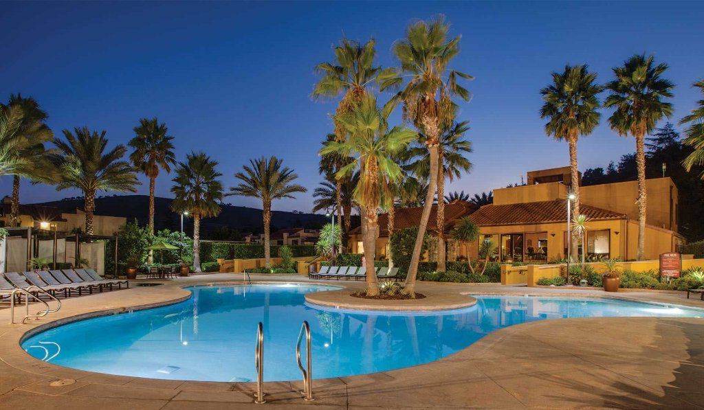Room for rent in Malibu Canyon Apartments