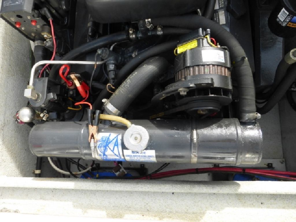 24' SeaSport XL 2400, 1995