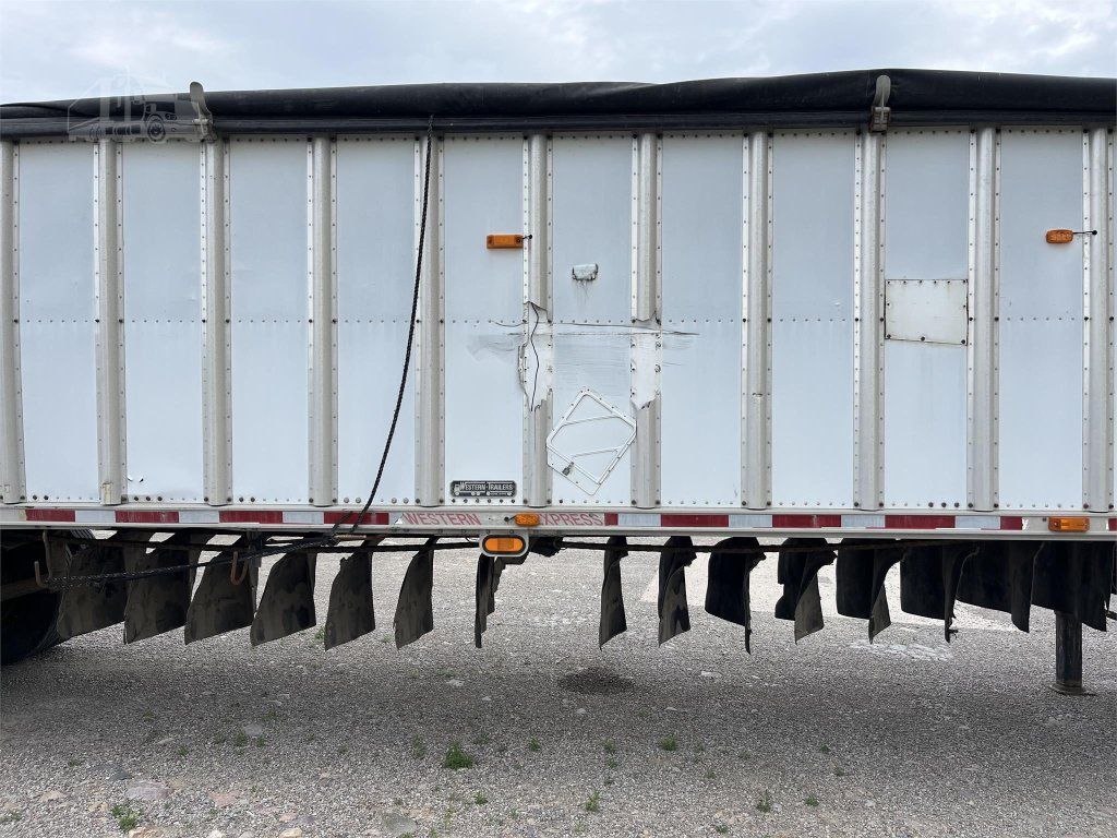 2000 Western Manufacturing LTD Commodity Trailer For Sale In American Falls, Idaho 83211
