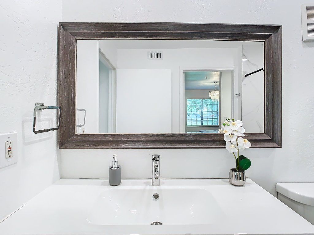 Charming fully furnished 1 bed condo