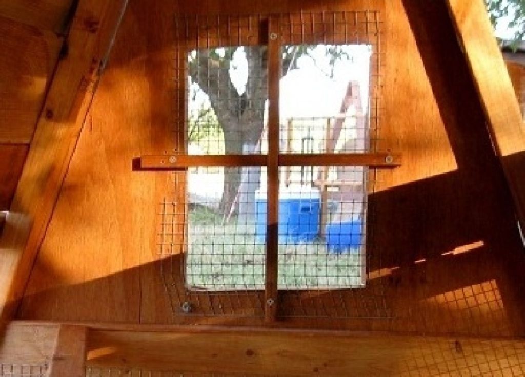 WINTER SALE- Beautiful Affordable Chicken Coops Hen Houses Los Angeles, CA