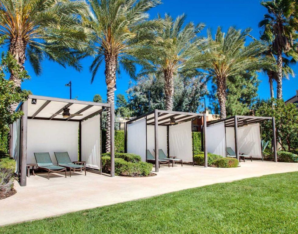 Room for rent in Malibu Canyon Apartments