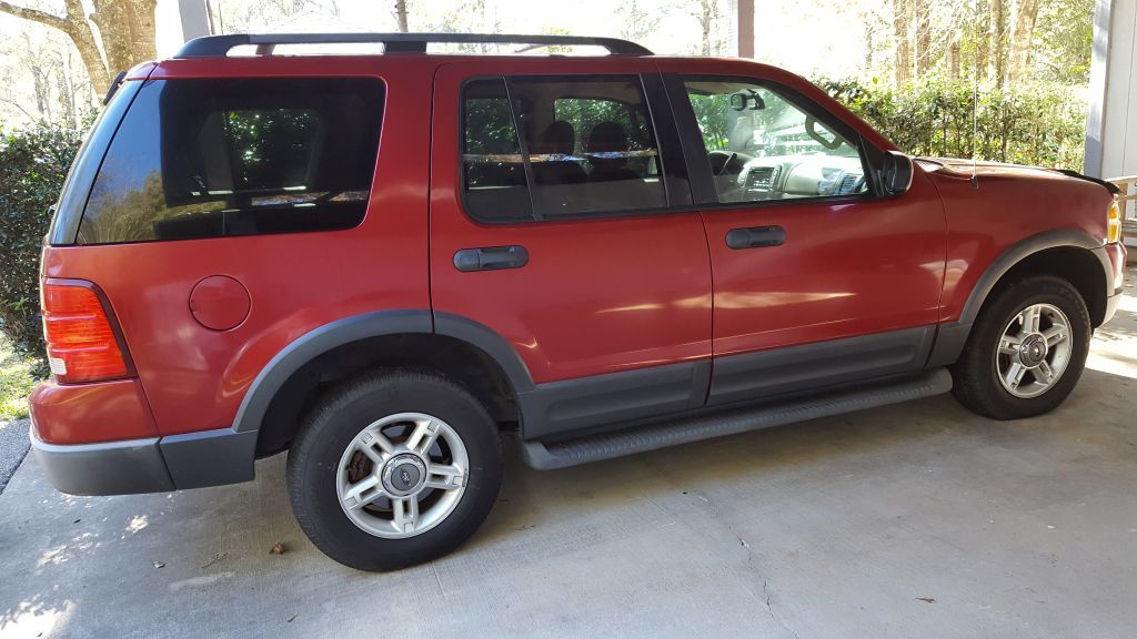 2003 Ford Explorer XLT