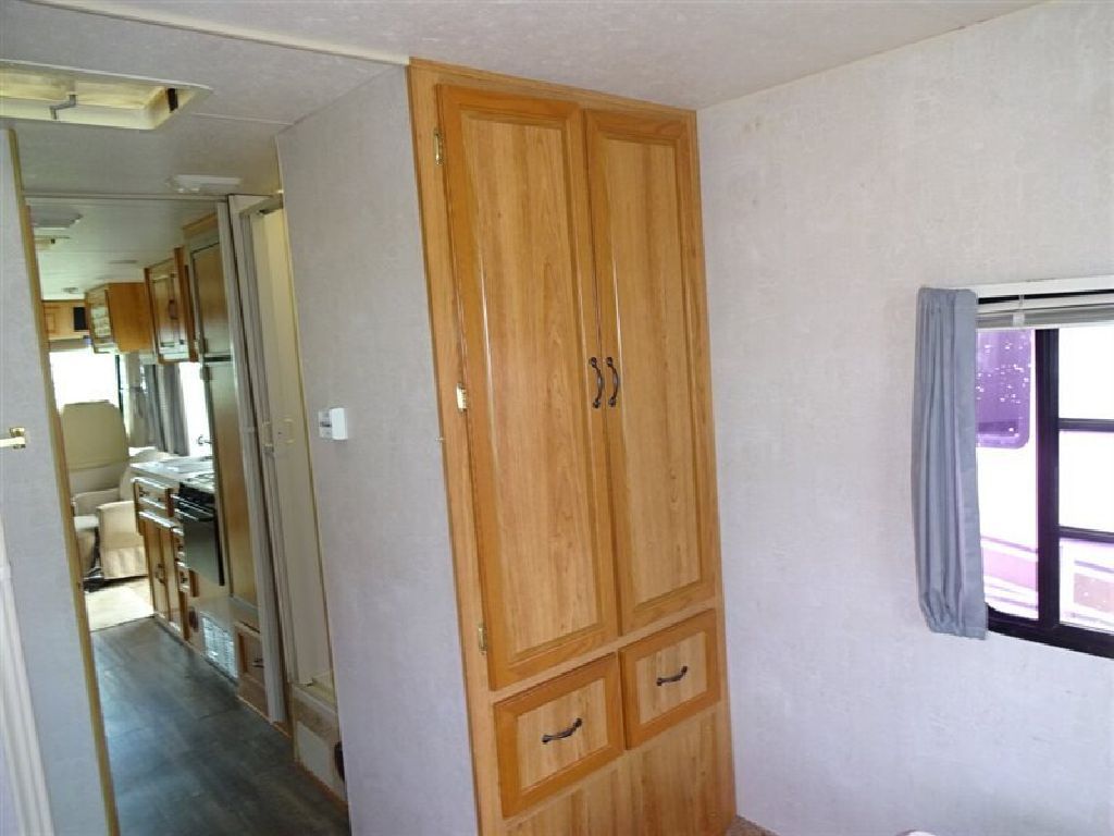 1999 Coachmen Mirada 34 Motorized Class A